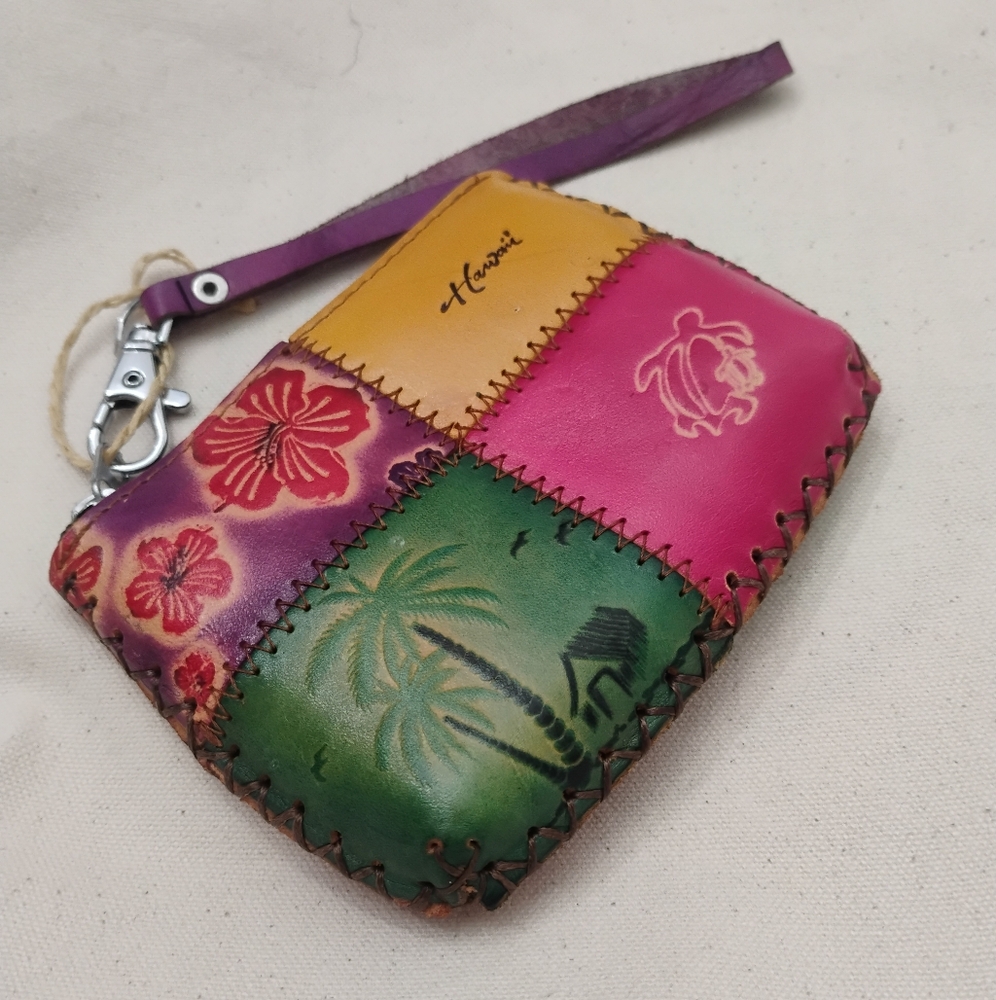 Aloha From Hawaii Handcrafted Multicolored Wristlet / Coin Purse NWOT